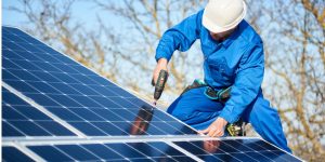 Installation Maintenance Panneaux Solaires Photovoltaïques à Luche-sur-Brioux